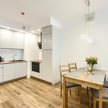 公寓 Przystan Bosmana-apartamenty Kasprowicza 科沃布热格